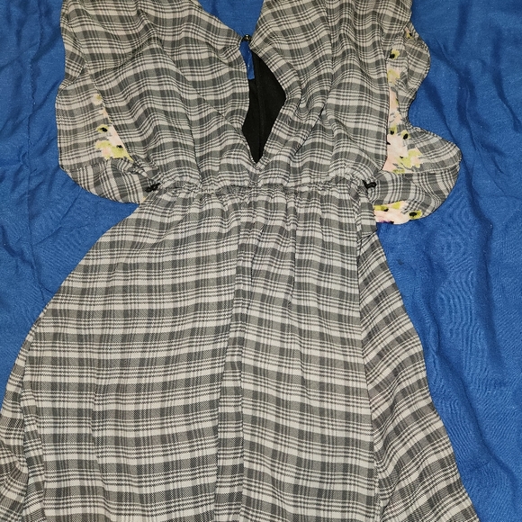 Small Candies floral and plad dress - Picture 4 of 4